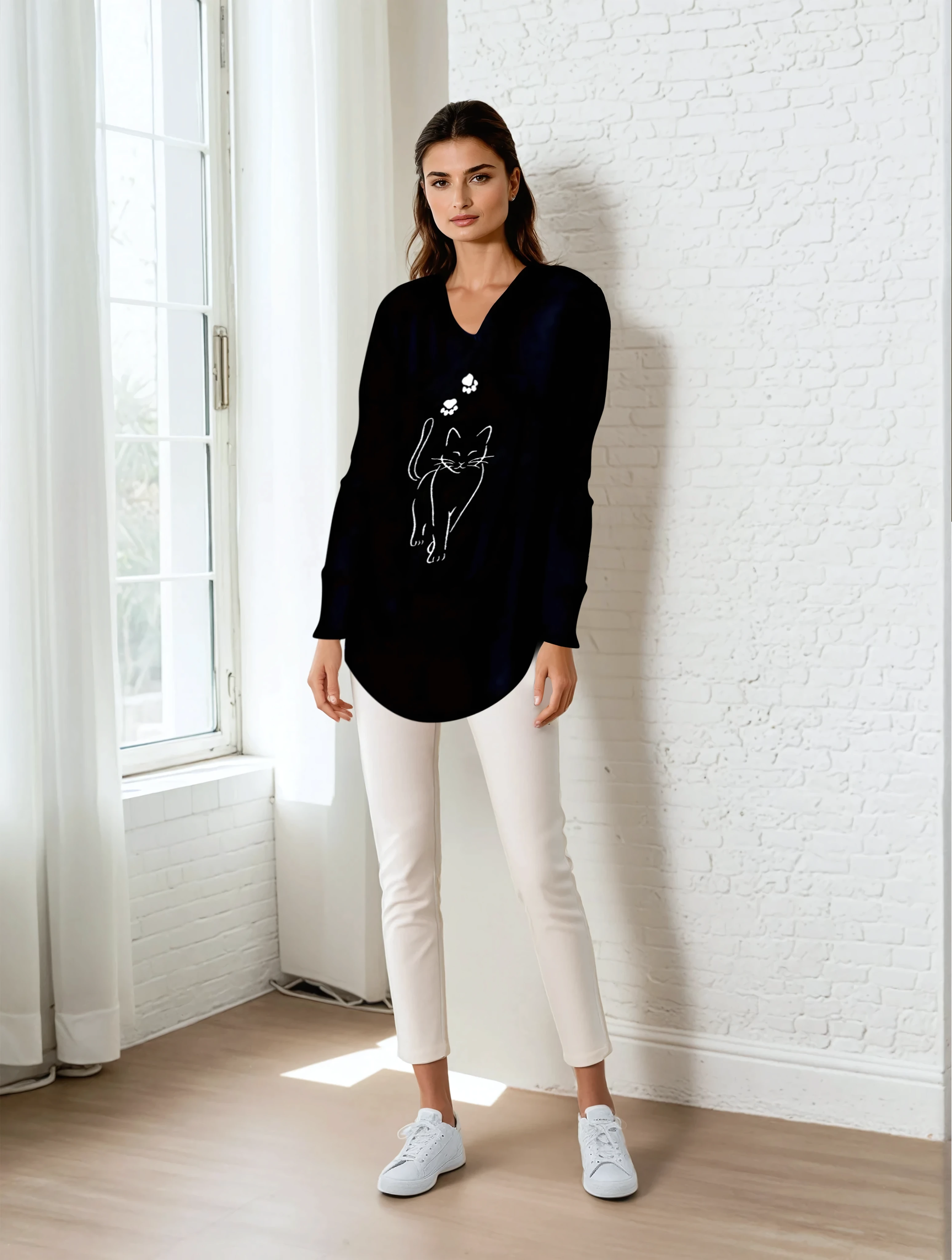 Damen Langarmshirt mit Katzen-Print – V-Ausschnitt, weich, mikroelastisch, Frühling & Herbst