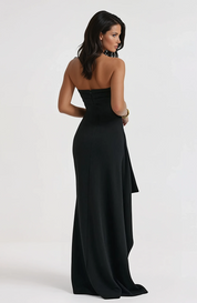 Langes Abendkleid für Damen – Trägerlos mit Beinschlitz