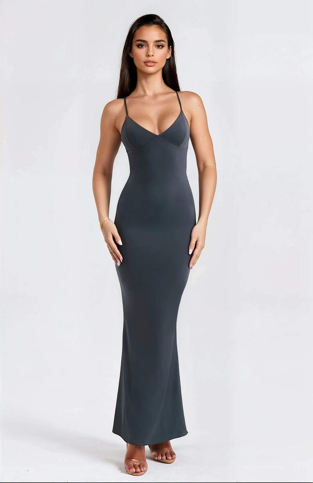 Langes Kleid mit tiefem Rückenausschnitt – Abendmode für Damen
