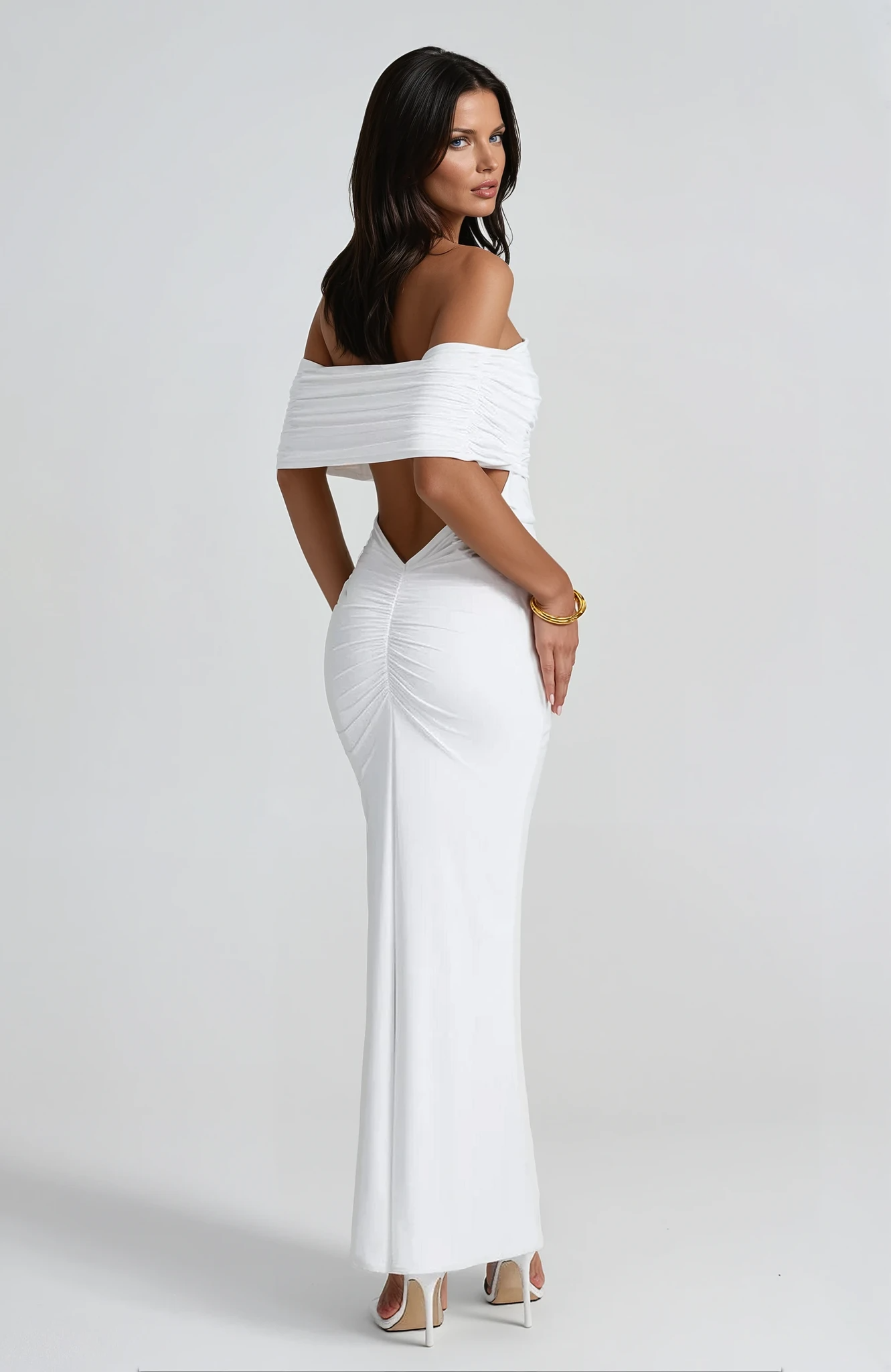 Damen Kleid mit freier Schulter – Enganliegend, Abendlook