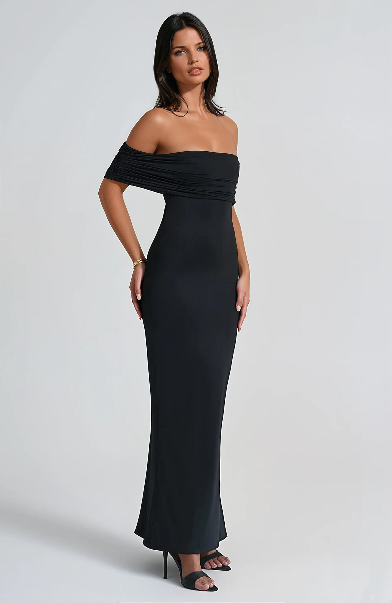 Damen Kleid mit freier Schulter – Enganliegend, Abendlook